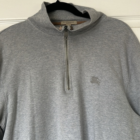 Burberry - Picture 7 of 7